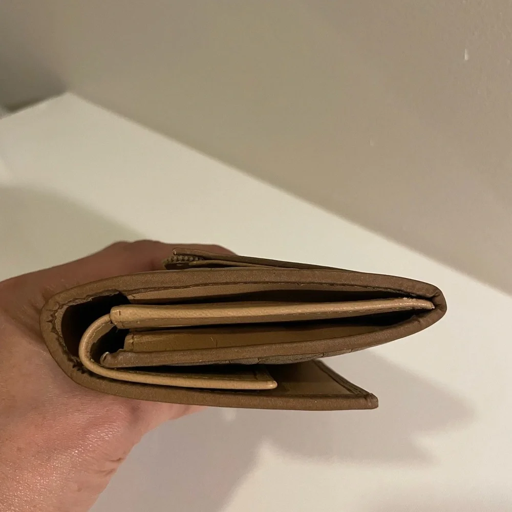 Dior Wallet